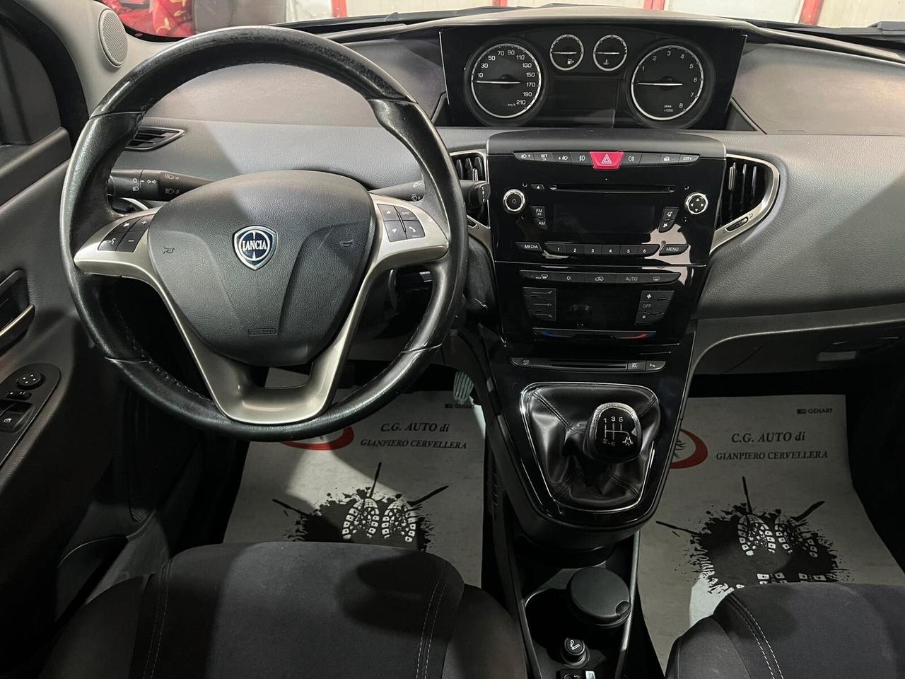 Lancia Ypsilon 1.2 69 CV - 30th Anniversary - 2015