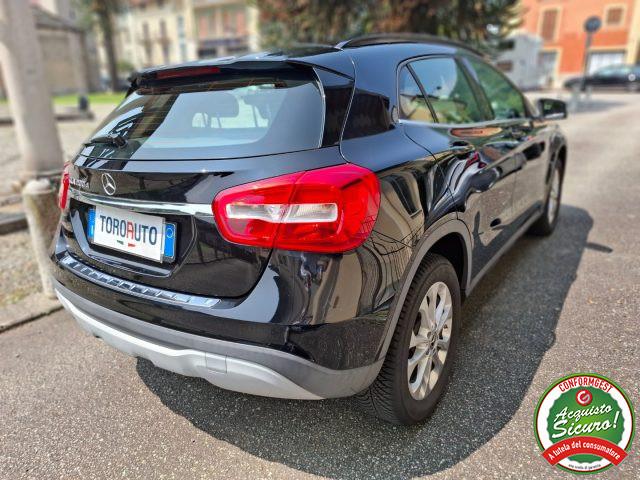 MERCEDES-BENZ GLA 200 d Automatic Business