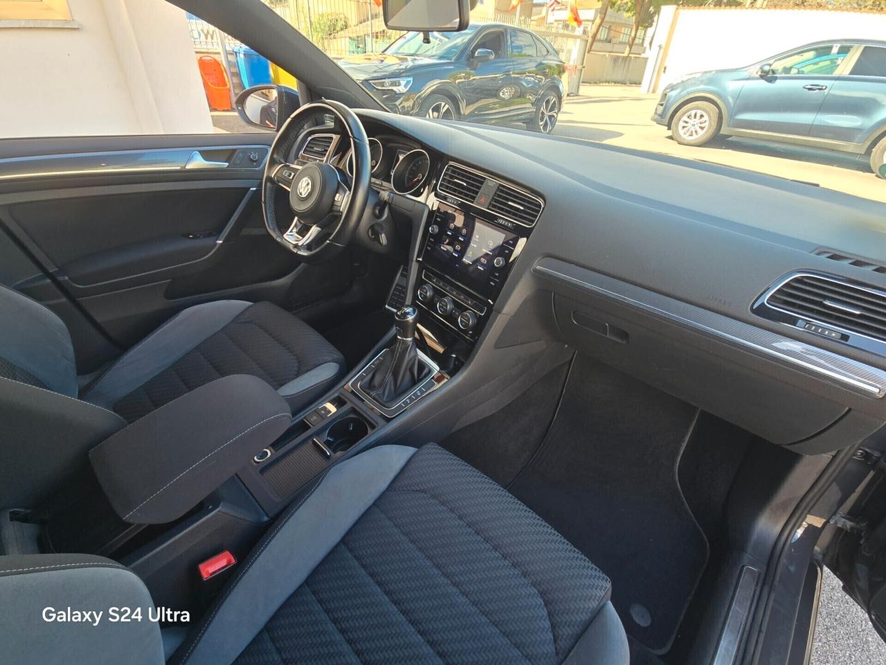 Volkswagen Golf 1.6 TDI 116 CV SCR R-Line