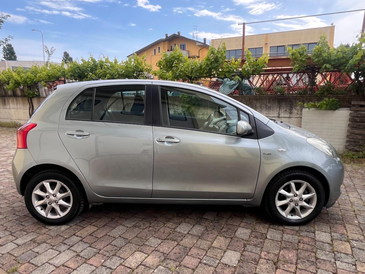 Toyota Yaris 1.4 D-4D 5 porte