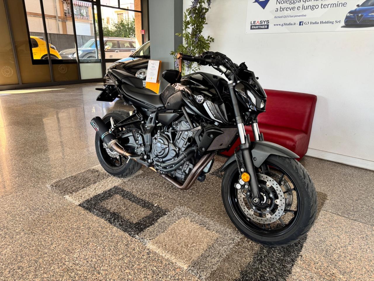 YAMAHA MT-07