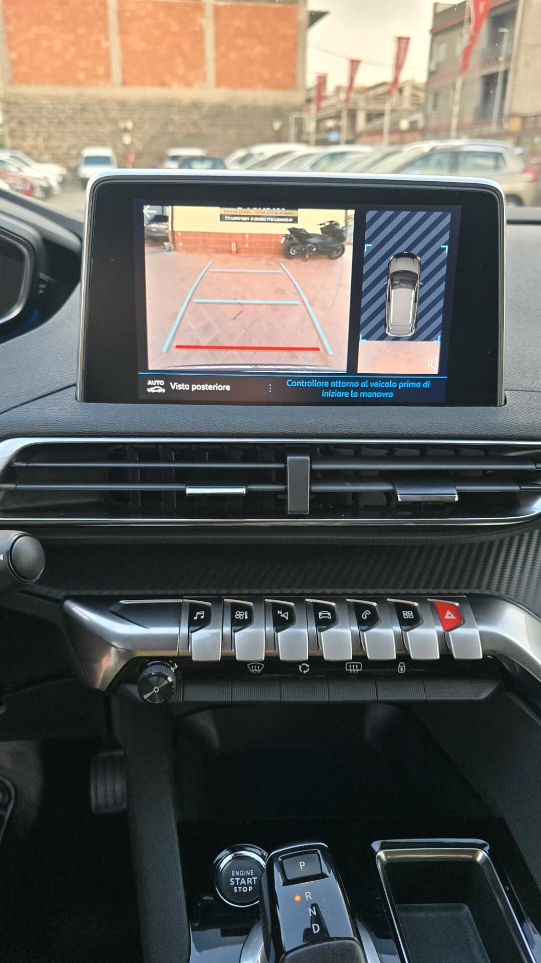 Peugeot 3008 BlueHDi 130 S&S EAT8 Active Pack