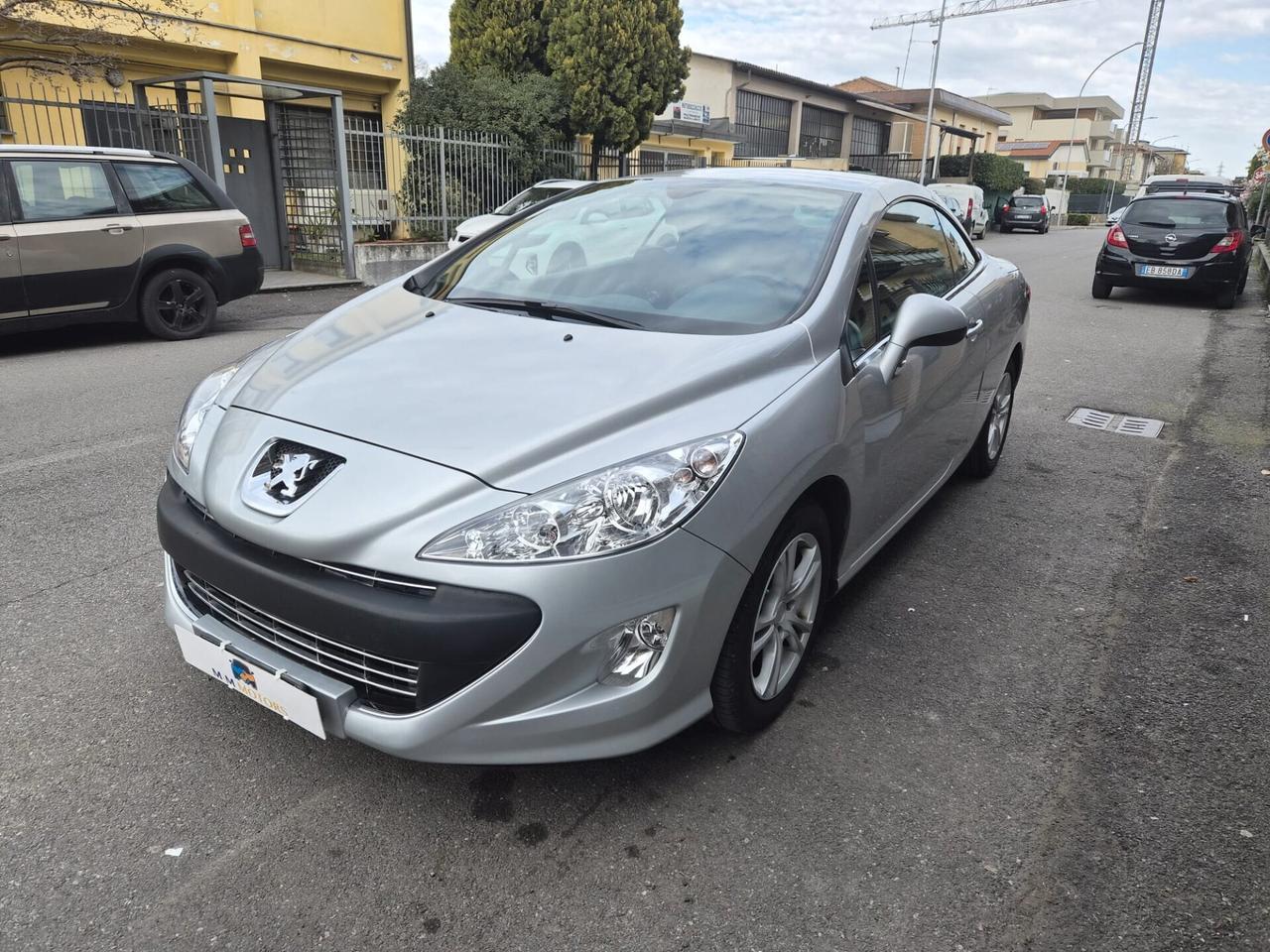 Peugeot 308 CC. 1.6 8V HDi 112CV 5p. Tecno