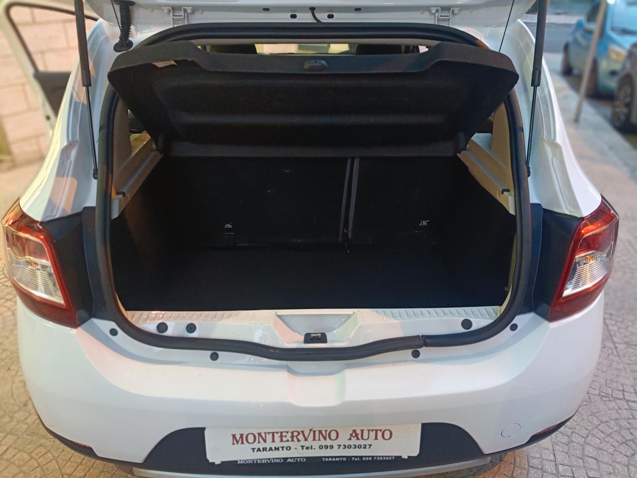 Dacia Sandero Stepway 1.5 dCi 90CV-UNIPRO-Euro8200