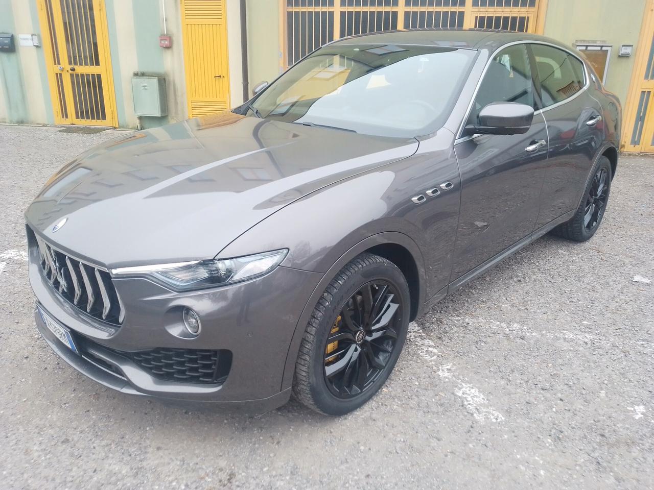 Maserati Levante V6 Q4 350CV INTERAMENTE FINANZIABILE