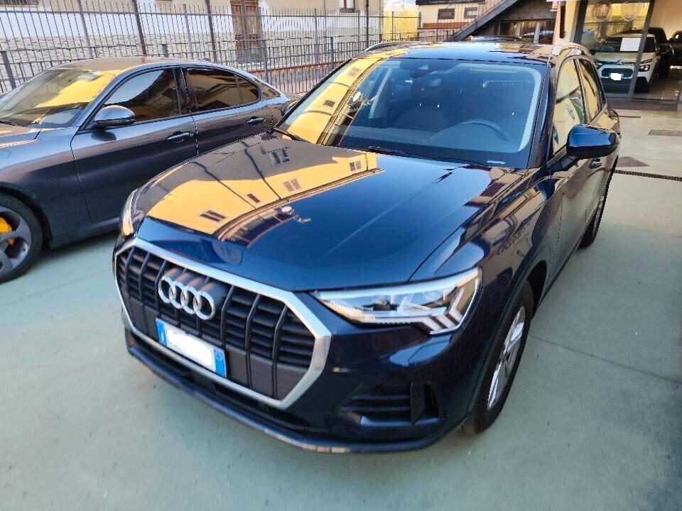 Audi Q3 2.0 Quattro Business 190cv - 2020