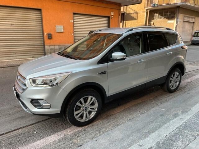 Ford Kuga 2.0 TDCI 120 CV Powershift Business Plus