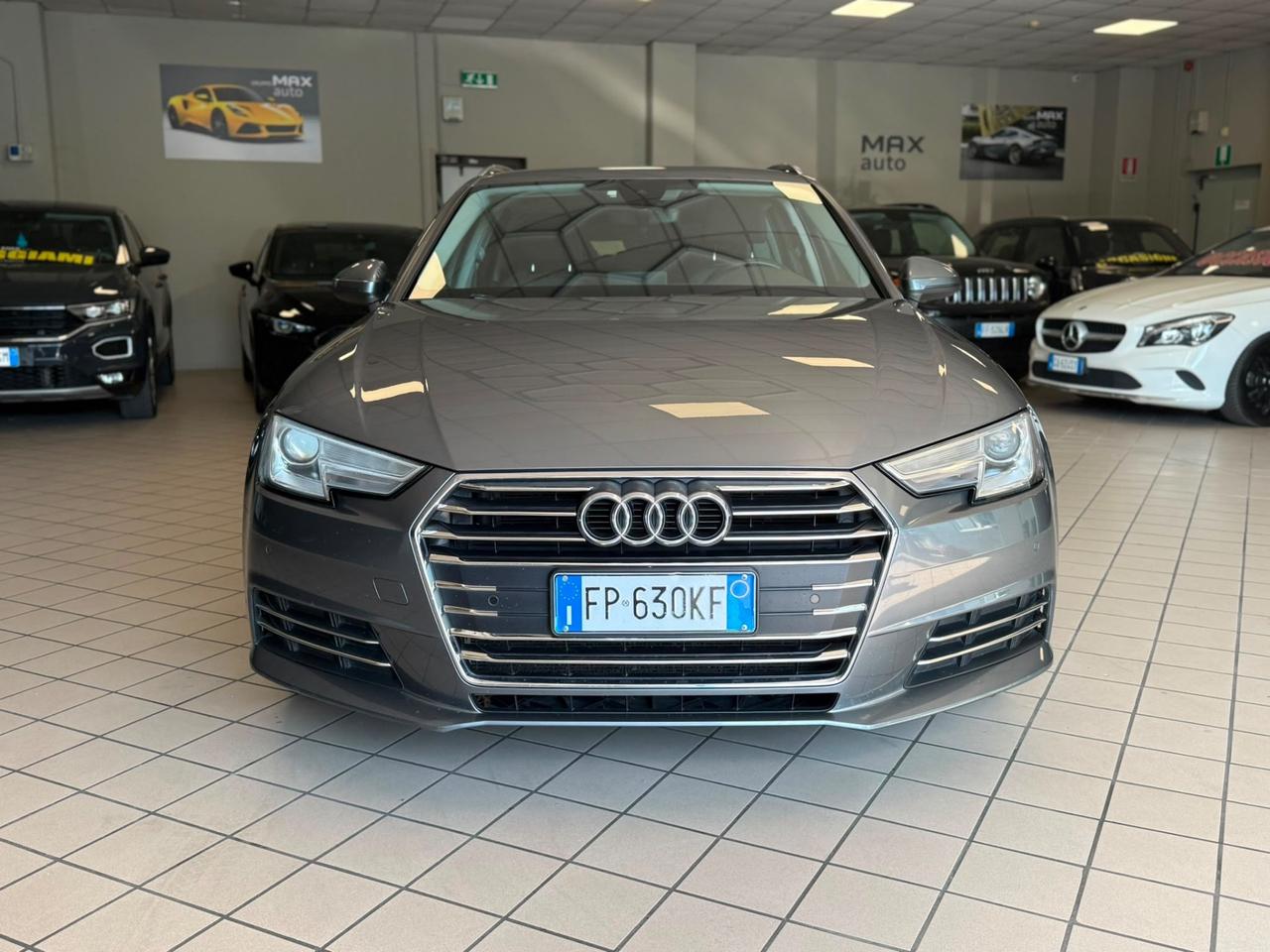 Audi A4 Avant 2.0 TDI 150 CV ultra S tronic Design