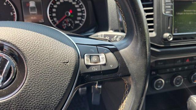 VOLKSWAGEN Amarok 3.0 V6 TDI 4MOTION BMT permanente aut. DC Comfortl