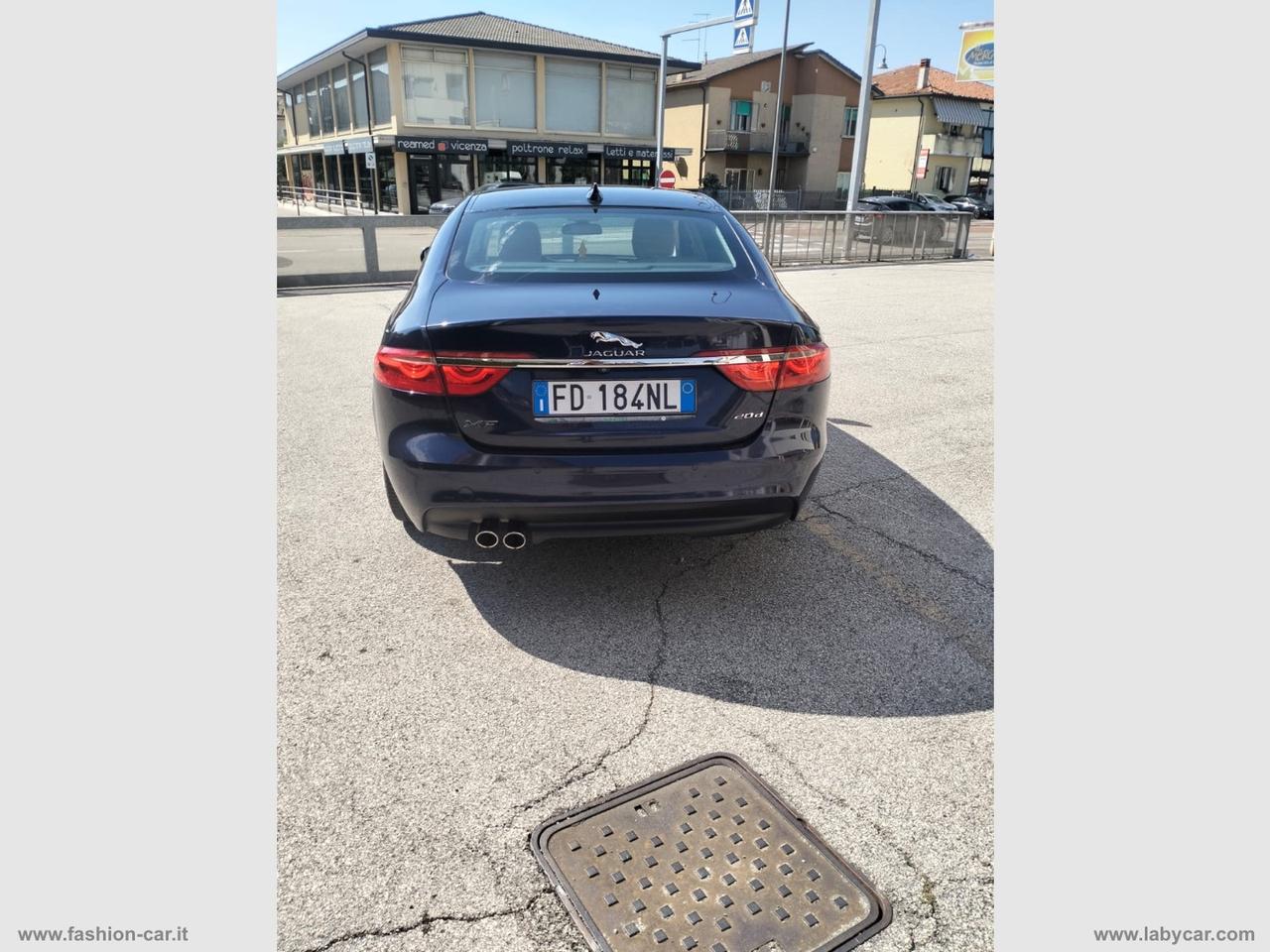 JAGUAR XF 2.0 D 180 CV aut. Prestige
