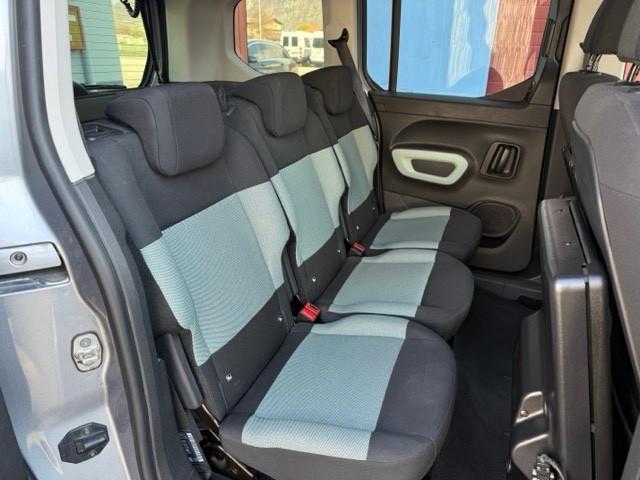 Citroen Berlingo Auto per disabili - sedile uscente Fadiel