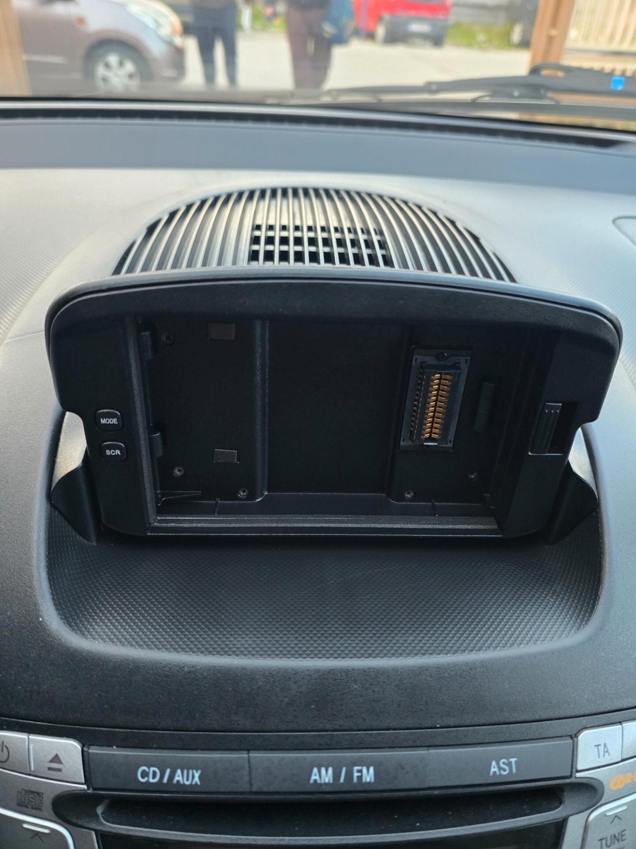 Toyota Aygo 1.0 12V VVT-i 5 porte Sol Connect MMT