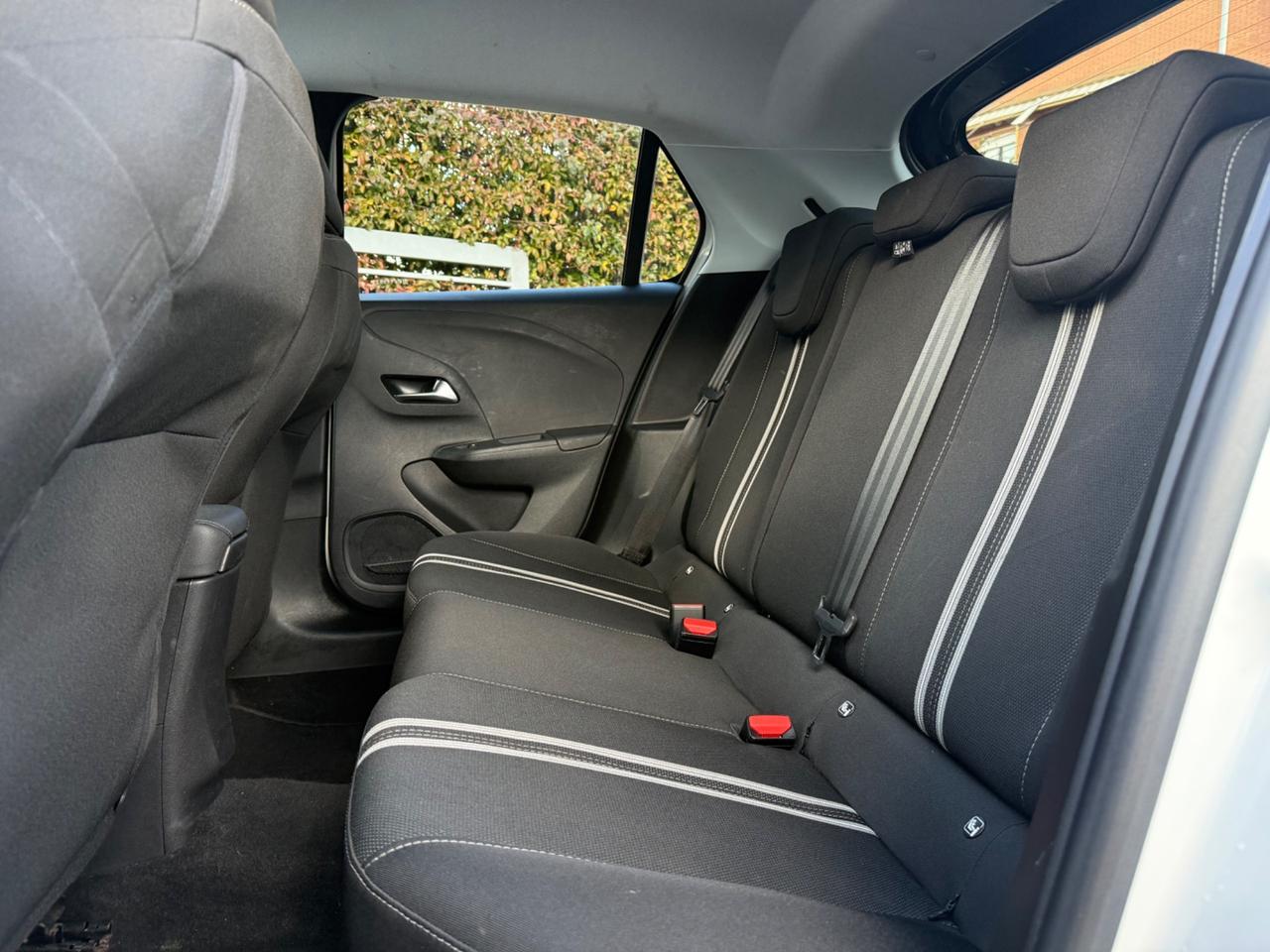 Opel Corsa 1.2 Design & Tech GARANTITA