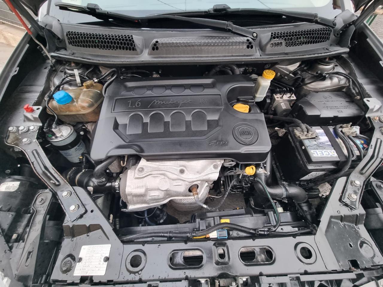 Lancia Delta 1.6 MJT DPF Argento