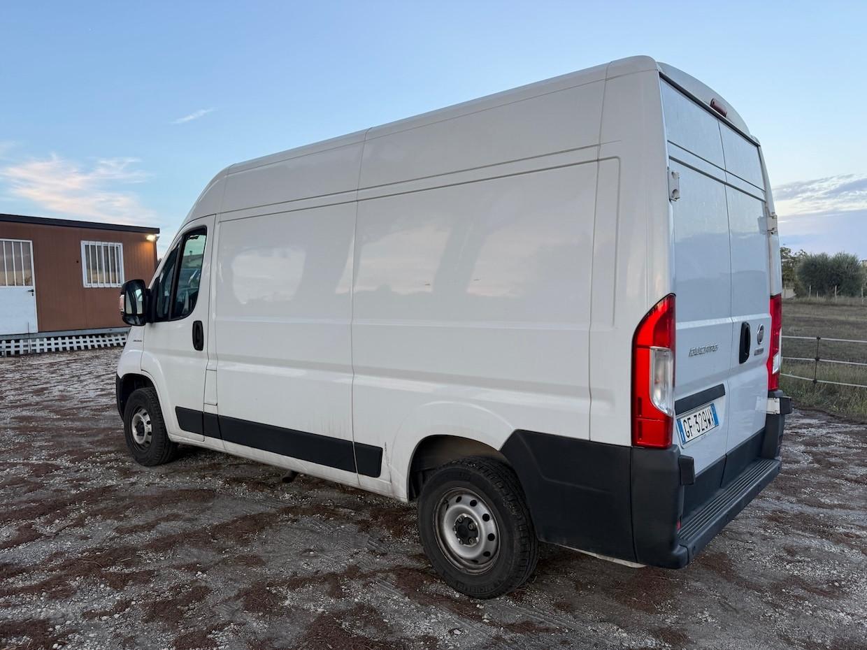 Fiat Ducato 33 2.3 mjt 140CV