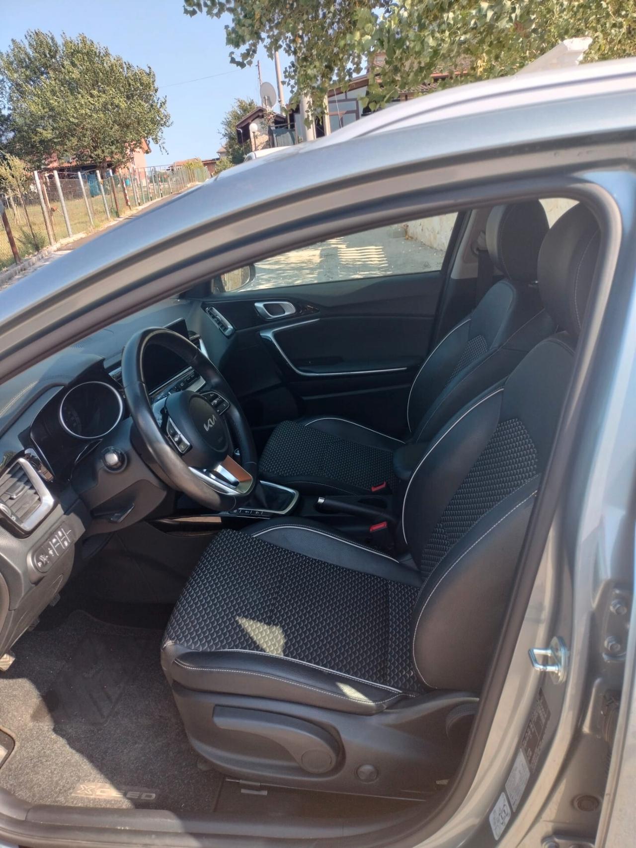 KIA XCEED MHP/M 1.5l 160hp Business - 2022 - SENZA BUSTA PAGA