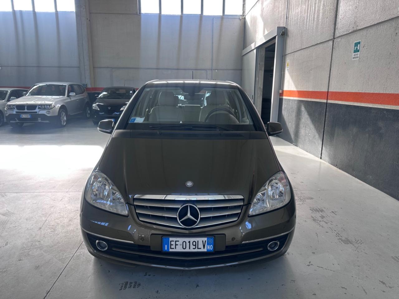 Mercedes-benz A 160 BlueEFFICIENCY Elegance