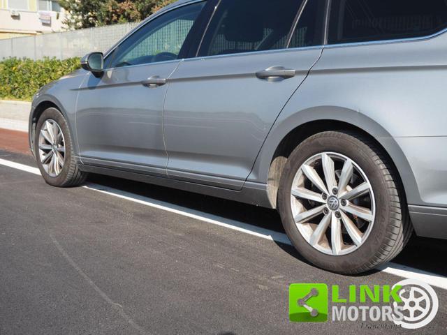VOLKSWAGEN Passat Variant 2.0 TDI DSG Executive BlueMotion Tech.
