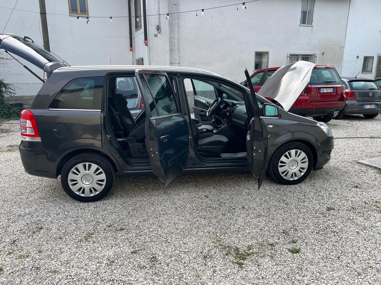 Opel Zafira 1.6 16V ecoM 150CV Turbo One