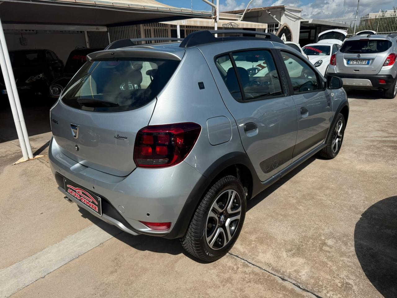 Dacia Sandero Stepway 1.0 TCe 100CV ECO-G 15th Anniversary