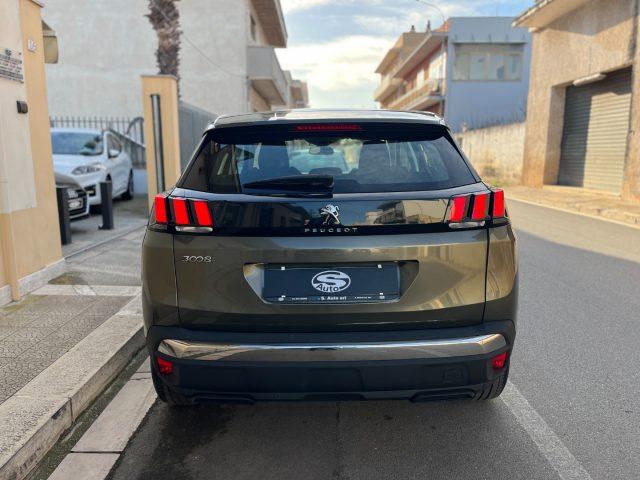 PEUGEOT 3008 1.5BlueHDi 130 EAT8 Business