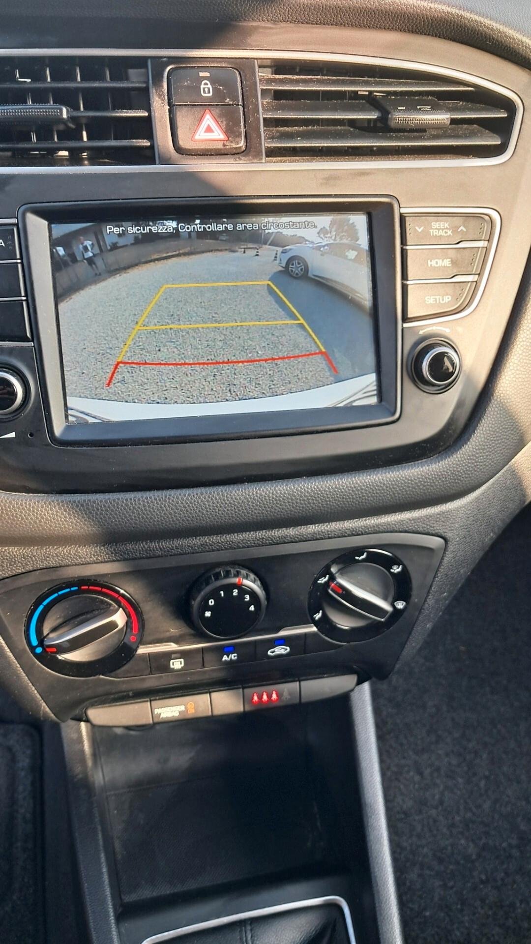 Hyundai i20 1.2 5 porte Econext Connectline