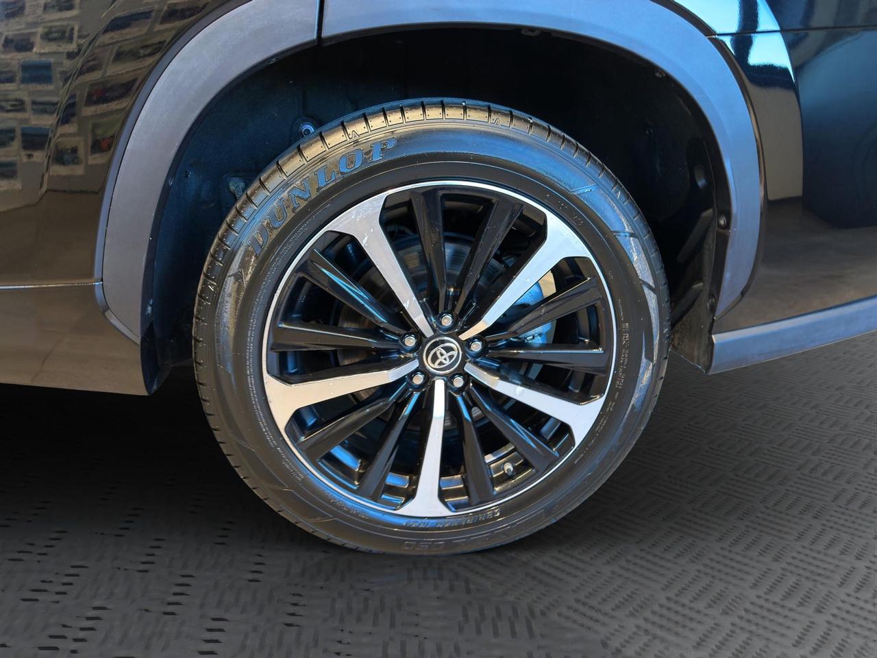 Toyota Highlander 2.5h Executive e-cvt