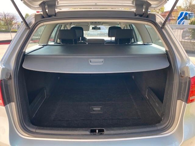 Volkswagen Passat VII 2011 Var. 2.0 TDI Comfortline Business