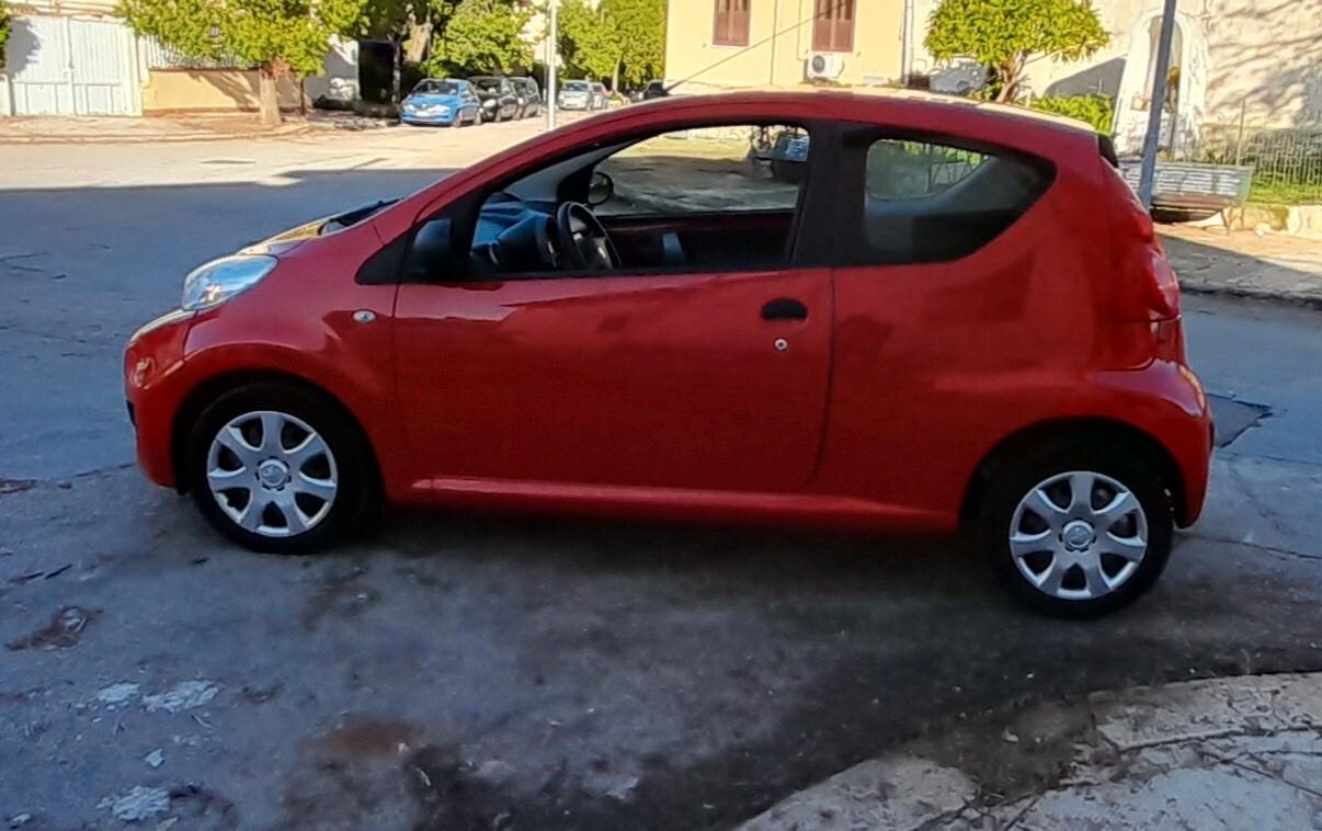 Peugeot 107 1.0 68CV 3p. Desir