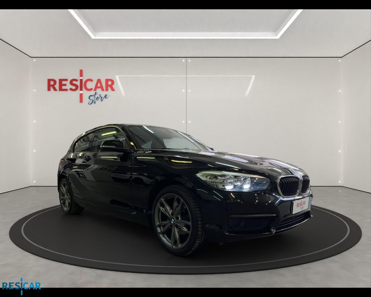 BMW 118i Advantage 3p IDONEA NEOPATENTATO