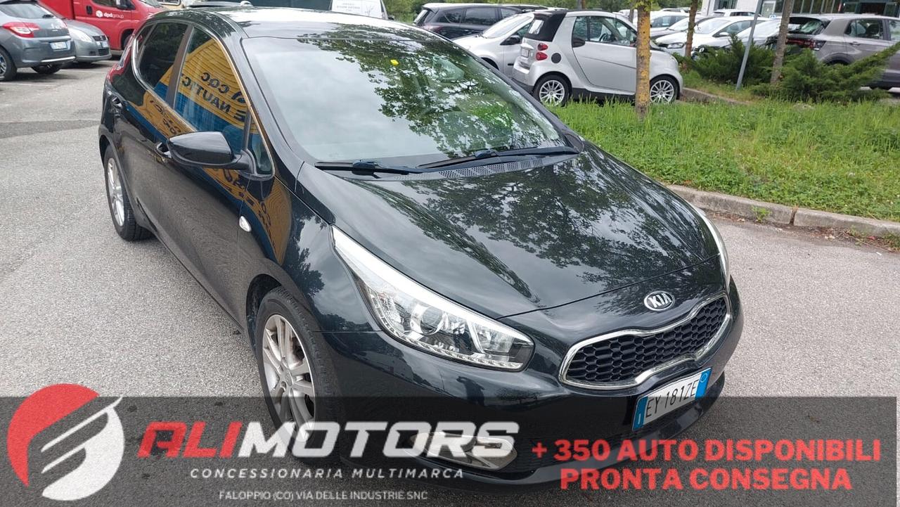 Kia Ceed cee'd 1.4 CRDi 5 porte Cool*Neopatentati*