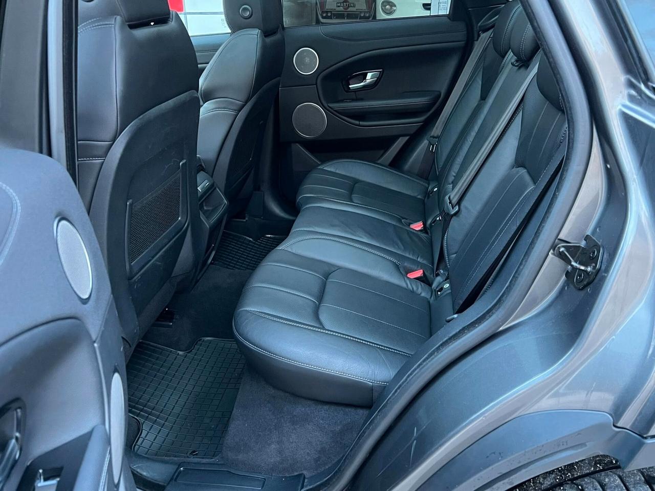 Land Rover Range Evoque 2.0 TD4 180 CV 5p. SE Dynamic