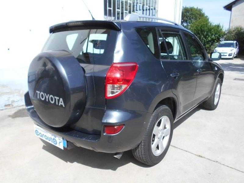 Toyota RAV4 RAV4 2.2 D-4D 136 CV Sol
