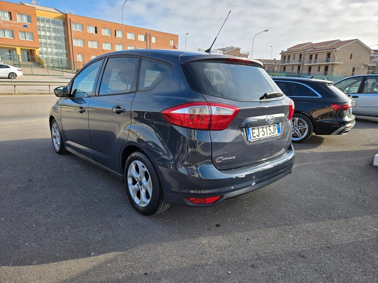 Ford C-Max 1.6 TDCi 115CV Titanium