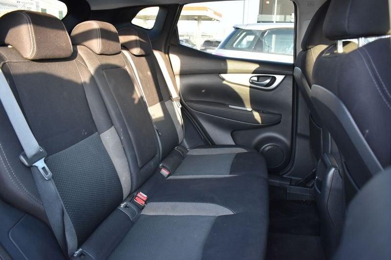 Nissan Qashqai Qashqai 1.5 dCi N-Connecta