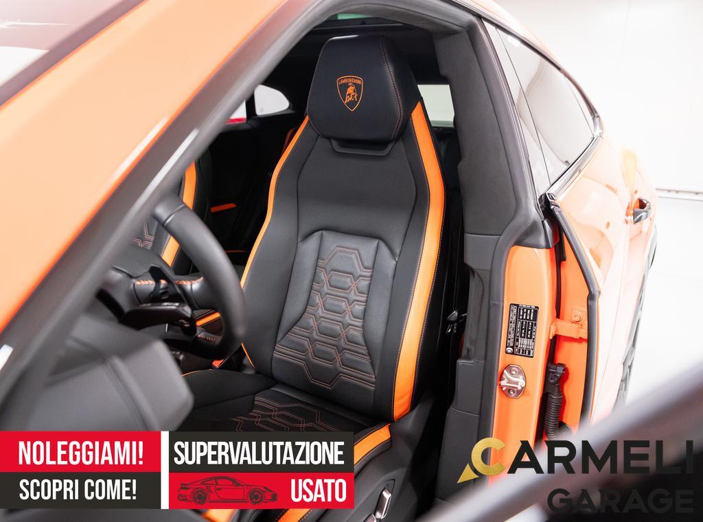 Lamborghini Urus 4.0 SE