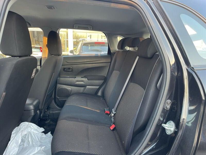 Mitsubishi ASX I 2017 1.6 Inform Plus navi 2wd my19