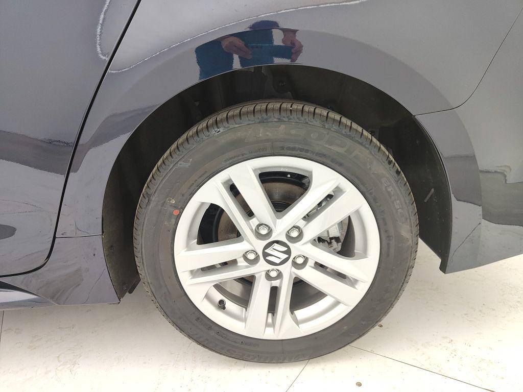 SUZUKI SWACE HYBRID 1.8 COOL