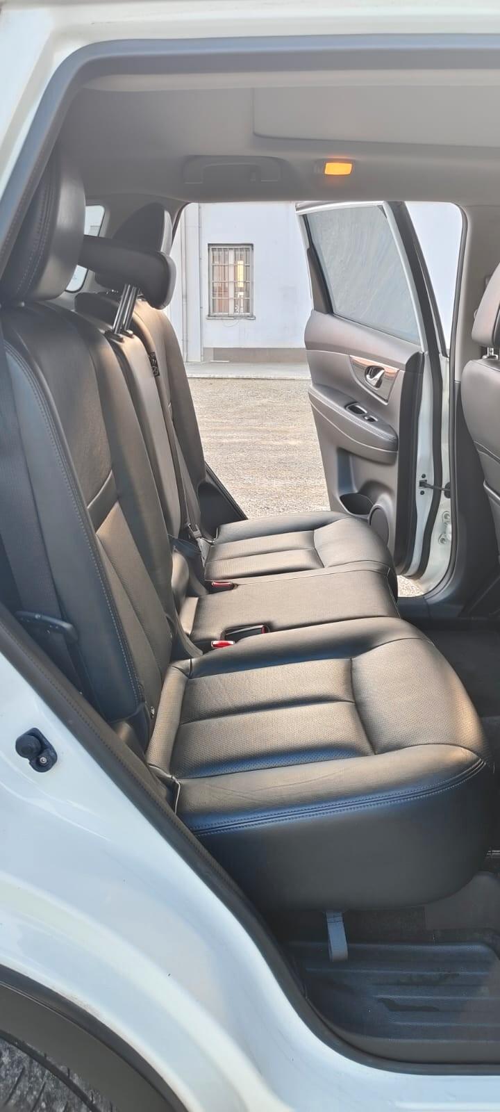 Nissan X-Trail 1.6 dCi 4WD Tekna