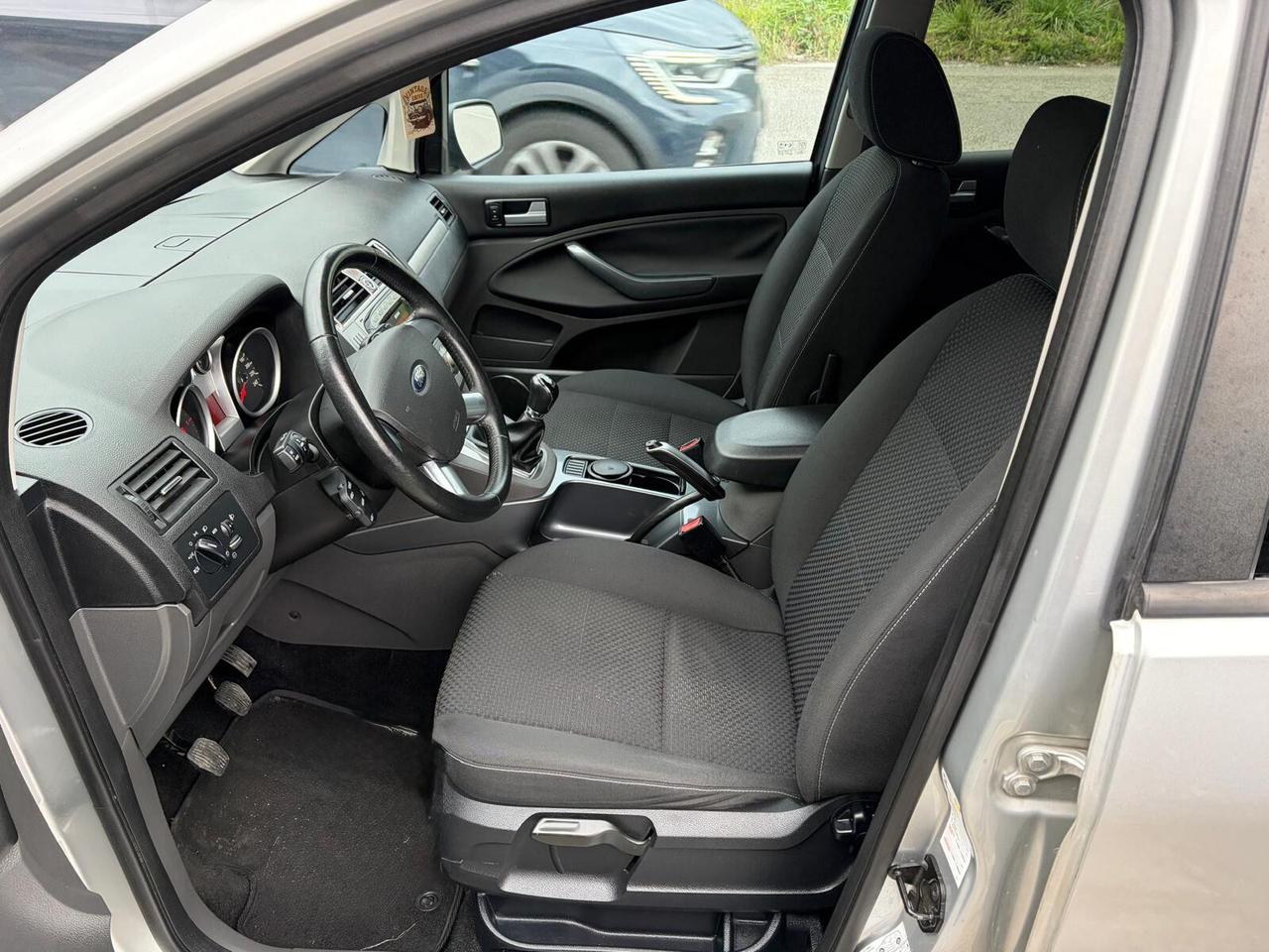 Ford C-Max 1.6 TDCi 110 CV Titanium