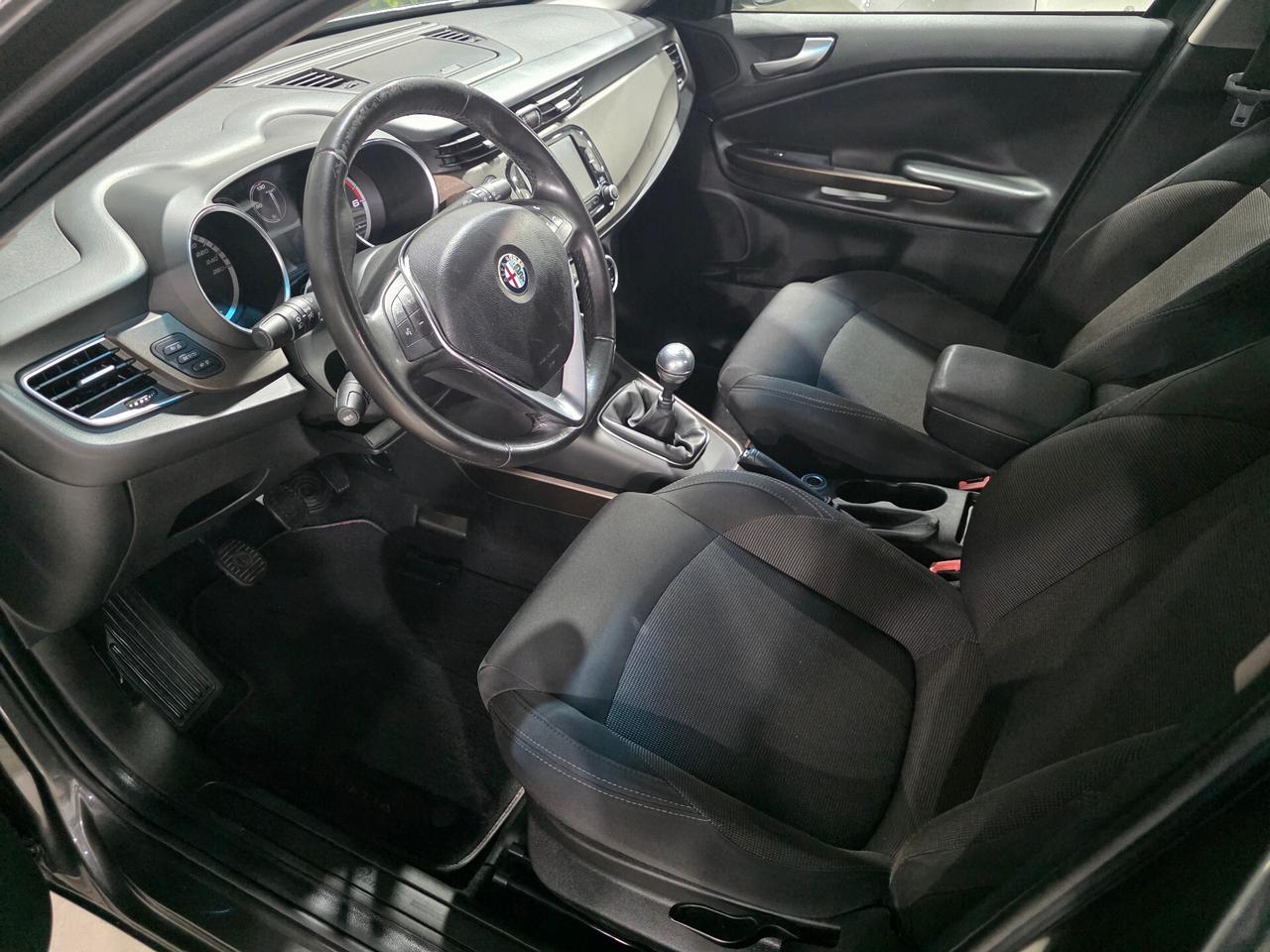 Alfa Romeo Giulietta 1.6 JTDm-2 105 CV Distinctive