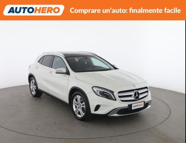 MERCEDES-BENZ GLA 200 d Automatic Sport