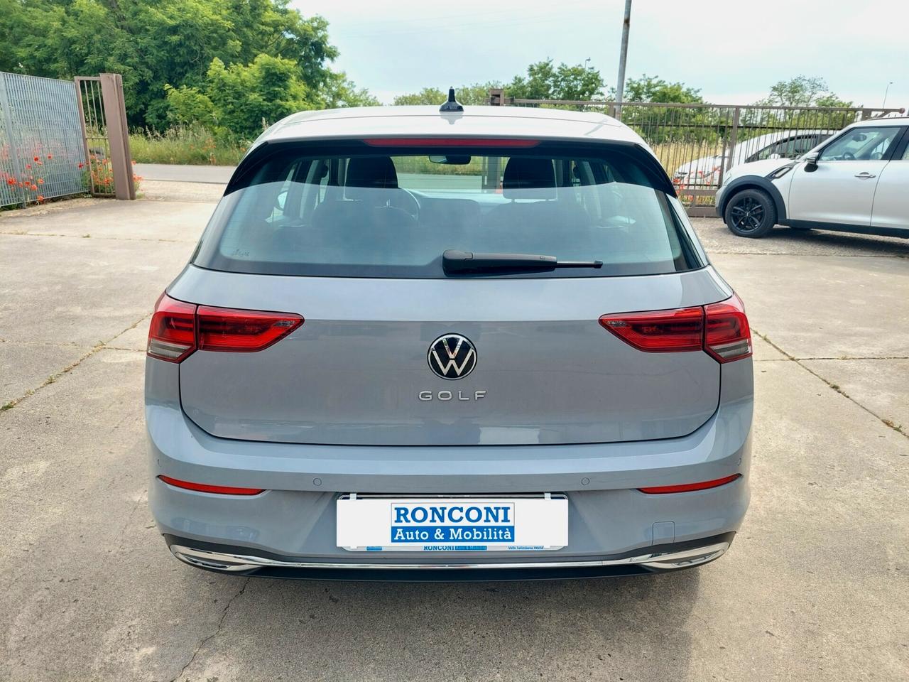 VOLKSWAGEN Golf 1.5 TGI DSG Style - 2020