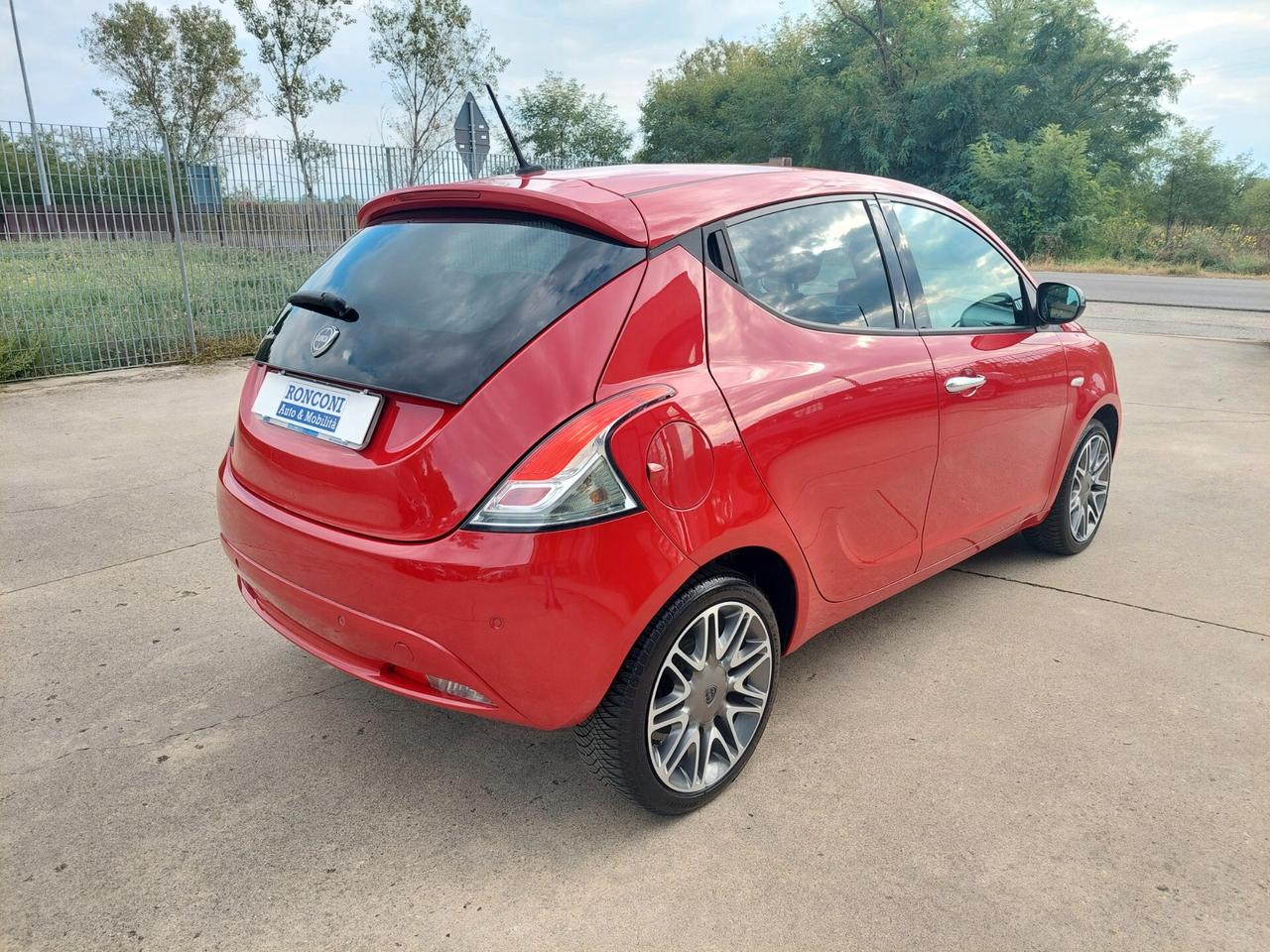 LANCIA Ypsilon 0.9 TwinAir 5p. DFN Platinum- 2016