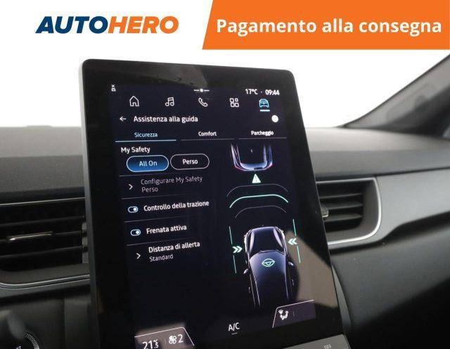 RENAULT Captur Mild Hybrid 160 CV EDC Techno