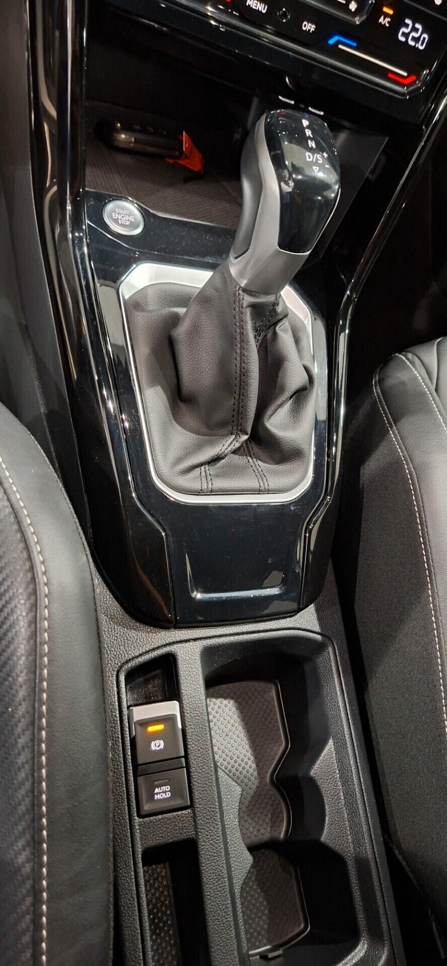 Volkswagen T-Roc 2.0 TDI SCR 150CV DSG R-LINE