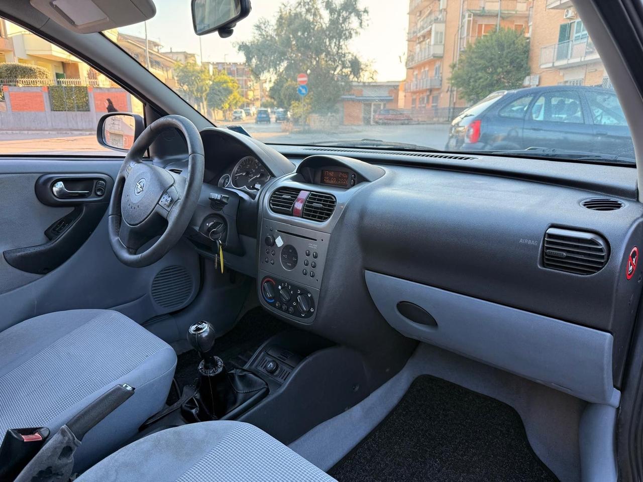 Opel Corsa 1.2i 16V cat 5 porte Enjoy