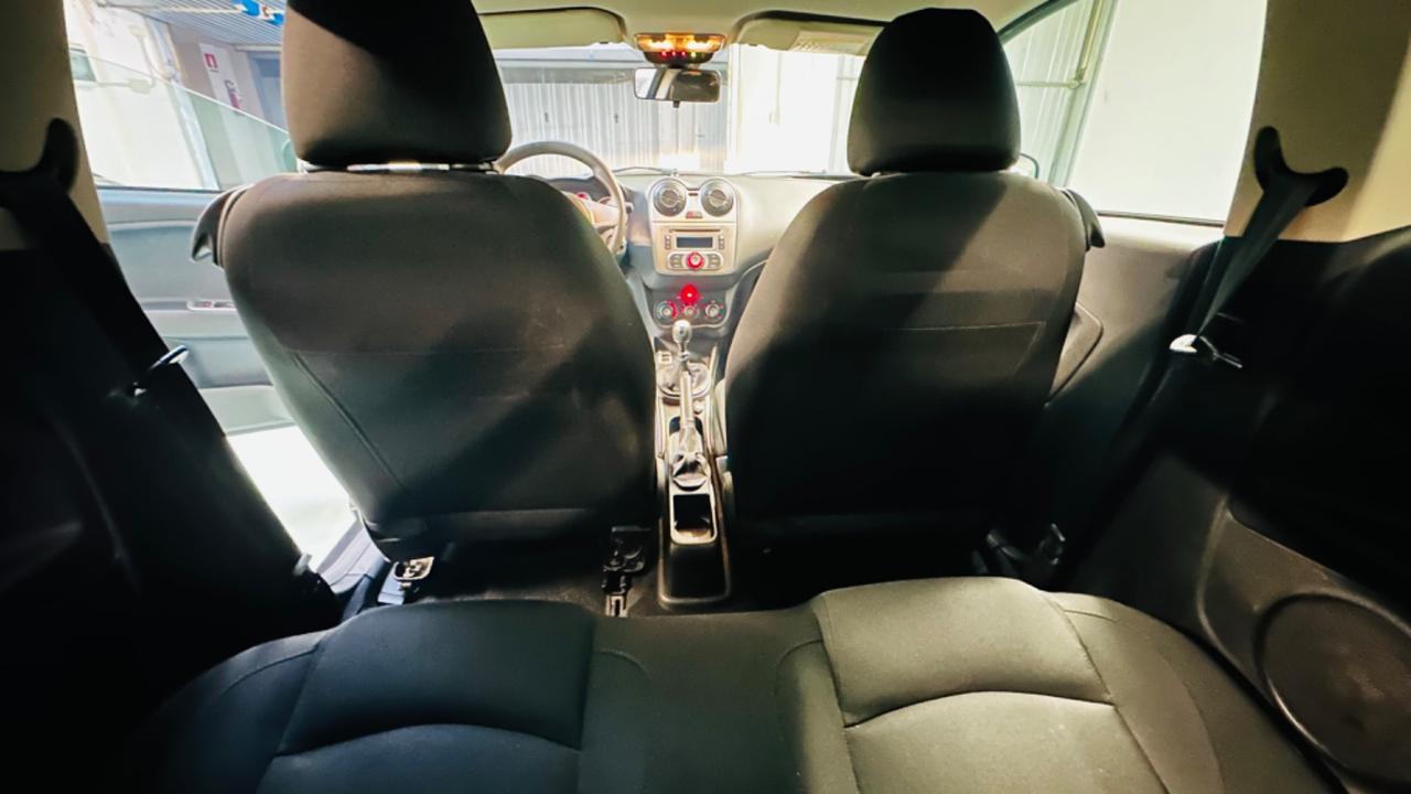 Alfa Romeo MiTo 1.3 JTDm 85 CV. Ok neopatentati