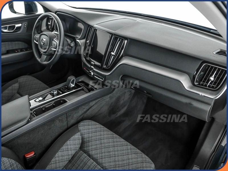Volvo XC60 B4 Geartronic Momentum Pro