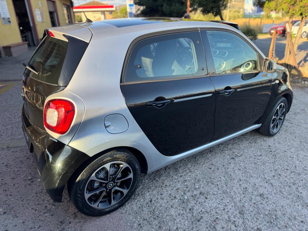 Smart ForFour 70 1.0 Passion